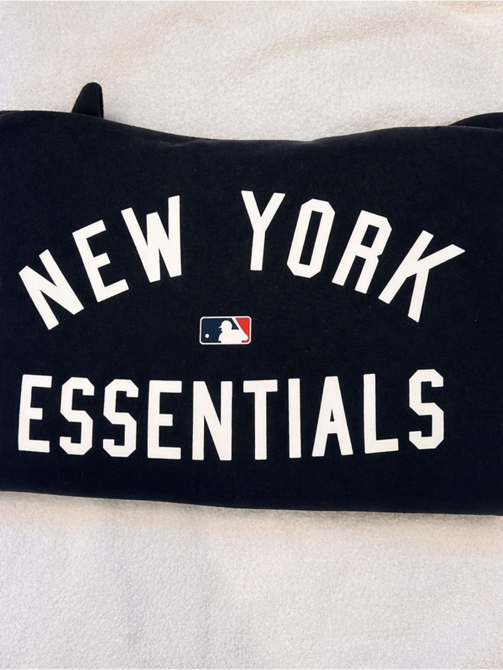 Fear of God Essentials New York Yankees MLB Hoodie Navy Crewneck NWT